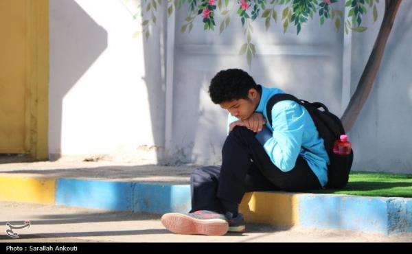 خانواده‌ها شهریه اجباری مدارس دولتی عادی را به کمیسیون اصل 90 گزارش دهند