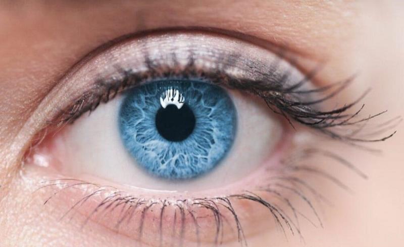 شگفتی‌های بدن انسان؛ افراد دارای چشم‌های آبی درد کمتری حس می‌کنند