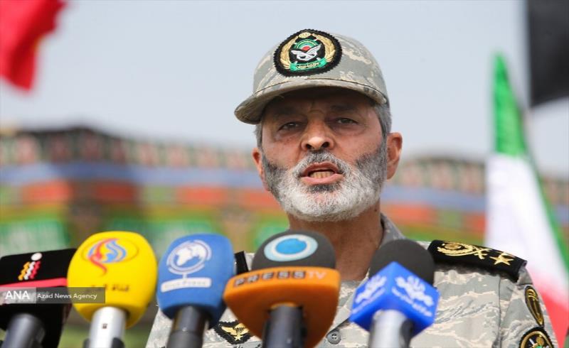سرلشکر موسوی مطرح کرد؛ ارتقای توان رزمی نیروهای مسلح با حضور عملیاتی «جنگال» ارتش
