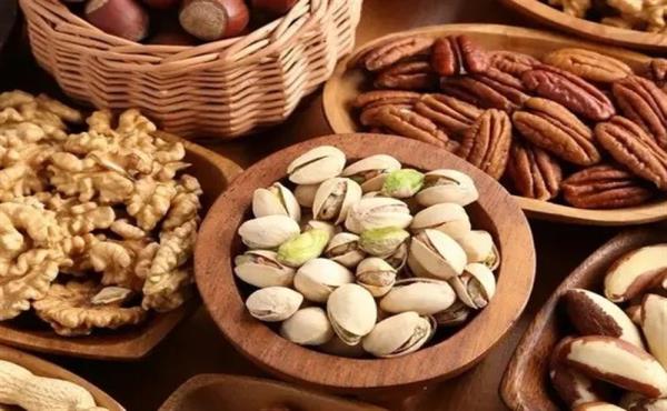 آجیل شب عید امسال 20 تا 25 درصد گران تر از پارسال