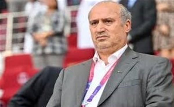 تاج: از مربیان خارجی زیر نظر سرمربی ایرانی استفاده شود