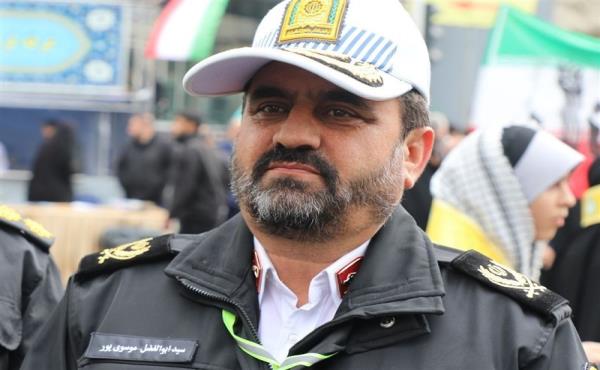 خودروی متخلفان توقف دوبله به پارکینگ می‌رود