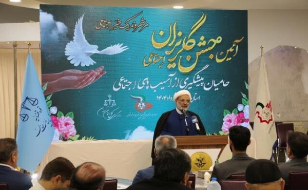 برگزاری جشن گلریزان اجتماعی در استان سمنان