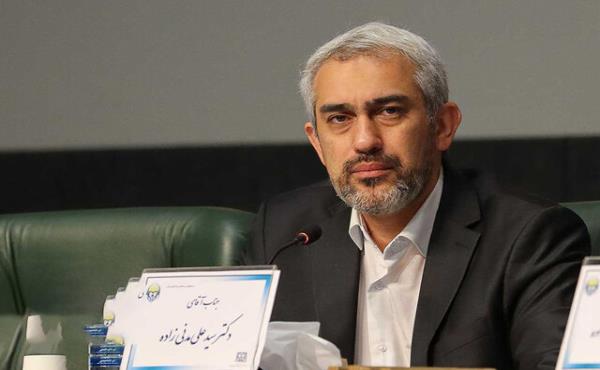 تخصص و جوانی مدنی‌زاده، برای مدیریت اقتصادی کشور مزیت است