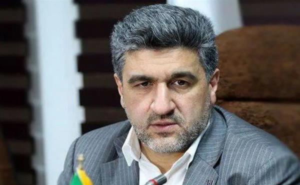وزیر اقتصاد و رییس کل بانک مرکزی از بورس حمایت می کنند