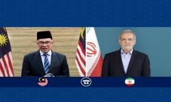 پزشکیان به انور ابراهیم: کشورهای اسلامی مانع ادامه جنایات در غزه شوند