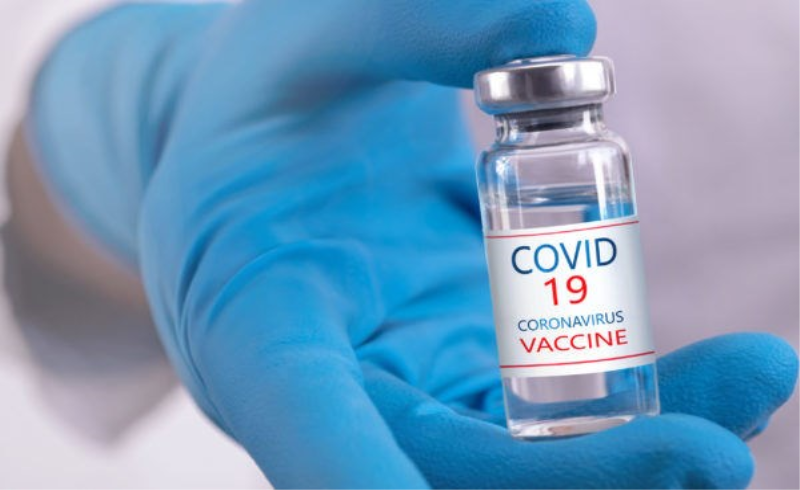 آغاز واکسیناسیون در کشور/ موفقیت ایران در مقابله با ویروس کووید-19